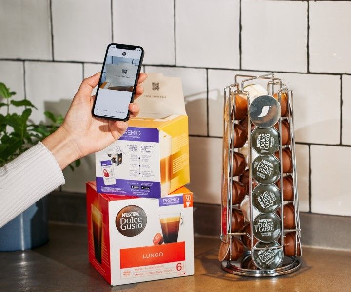 NESCAF&Eacute; Dolce Gusto loyaltyprogramma PREMIO met de  Genio S Basic Wit koffiemachine